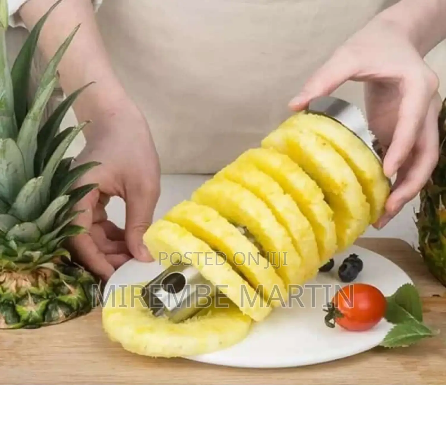 Stainless Steel Pineapple Cutter.