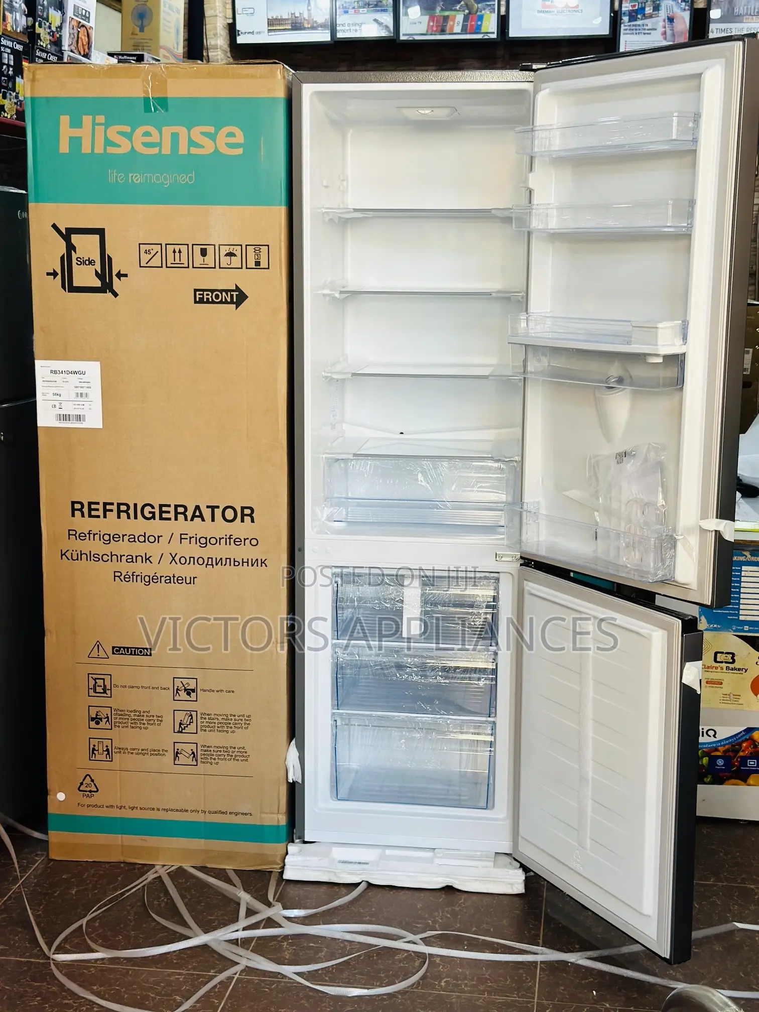 Hisense Refrigerator 341L With Water Dispenser