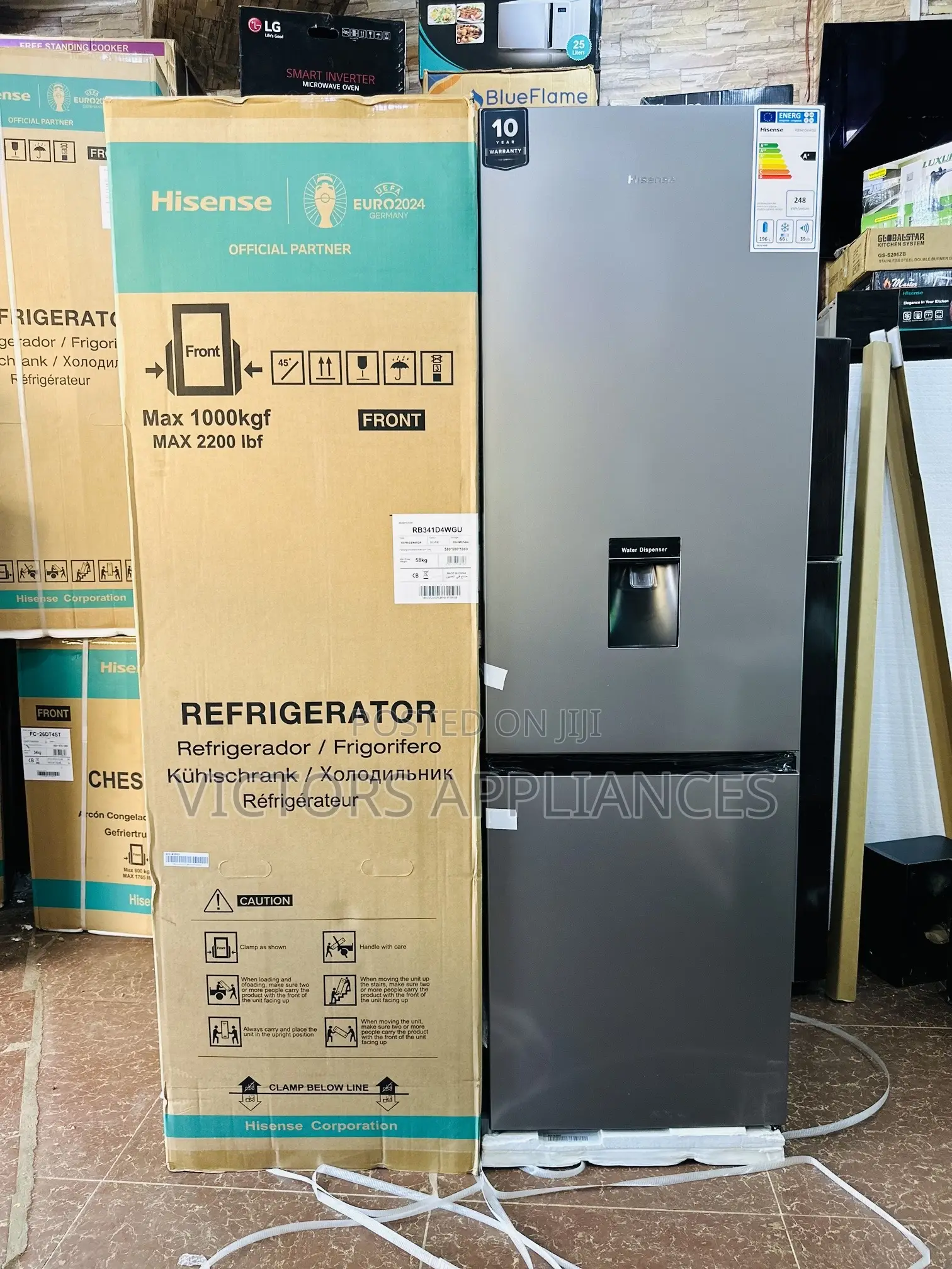 Hisense 341L Double Door Refrigerator With WD