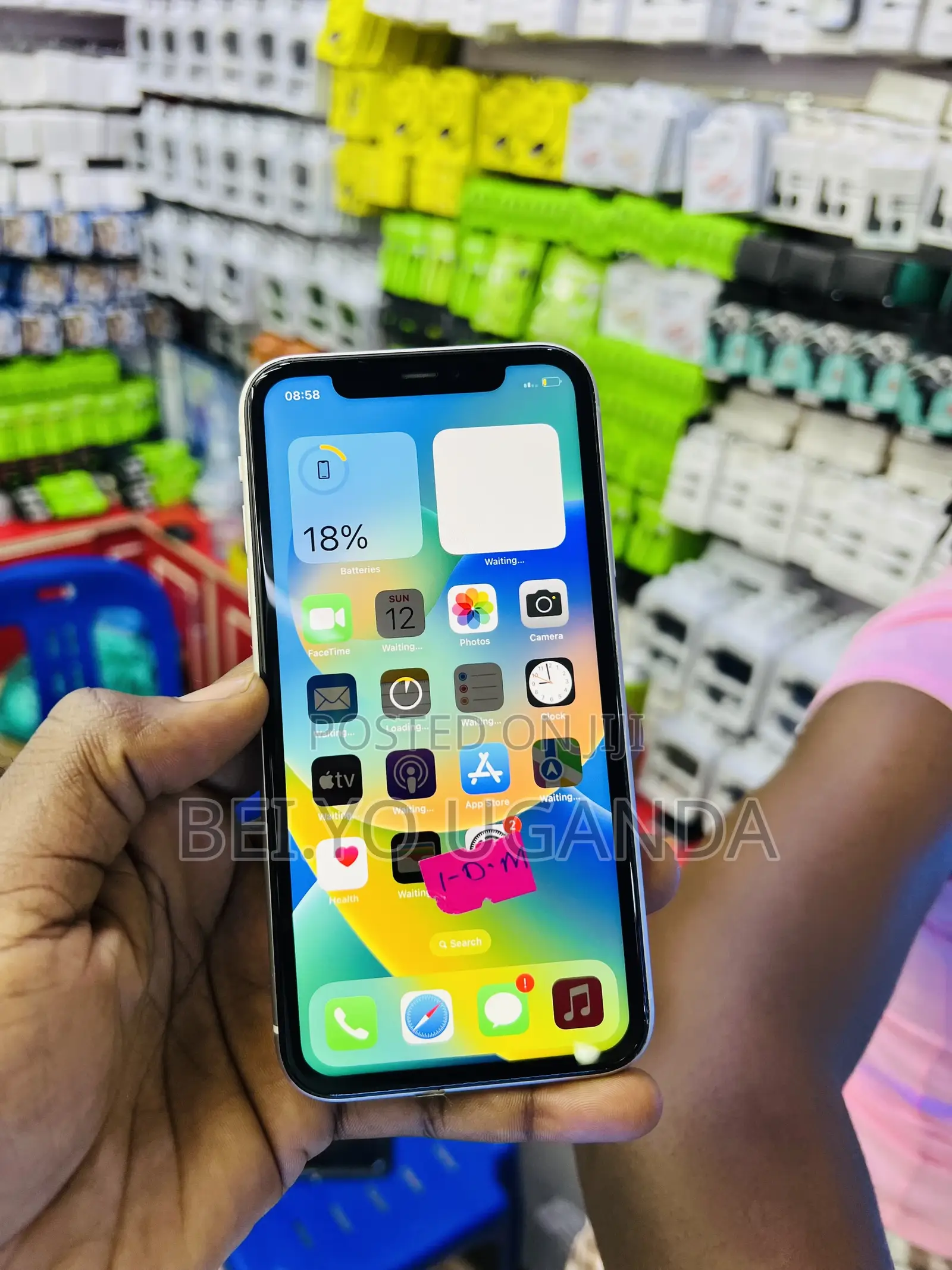 Apple iPhone 11 64 GB White
