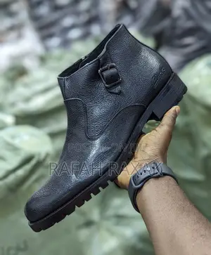 Original Men’S Clarks Premium Leather Ankle Boots
