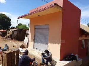 Verybusy One Commercial Single Shop Onforcedsale in Makindye