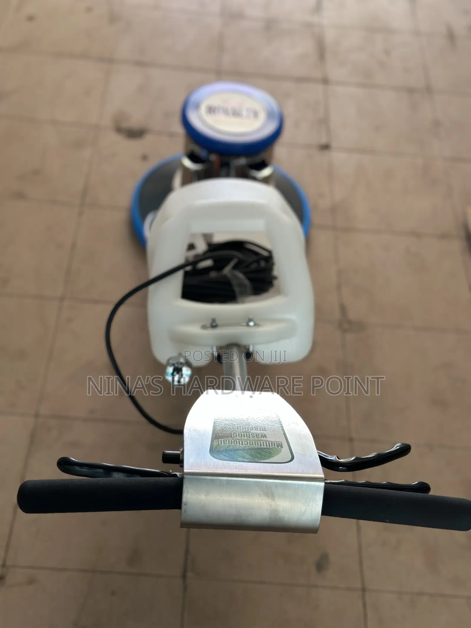 Carpet and Floor Scrubber Machine German