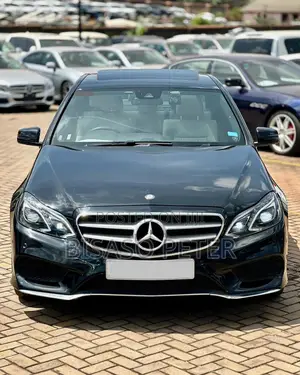 Mercedes-Benz E200 2015 Black