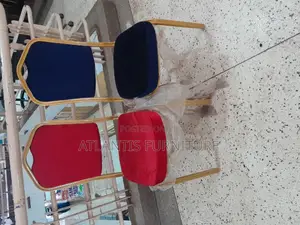 Comfortable Comfulance Chair