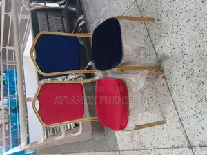 Comfortable Comfulance Chair