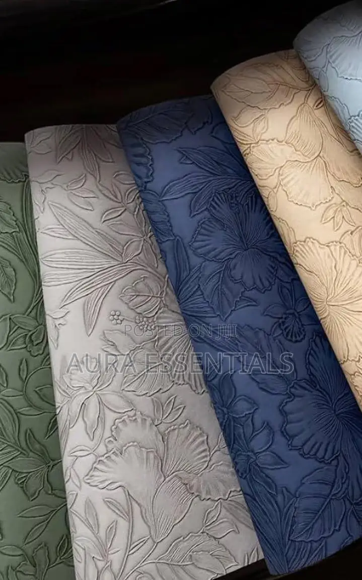 12 PCS Leather Fan-,Shaped Table Washable Placemats
