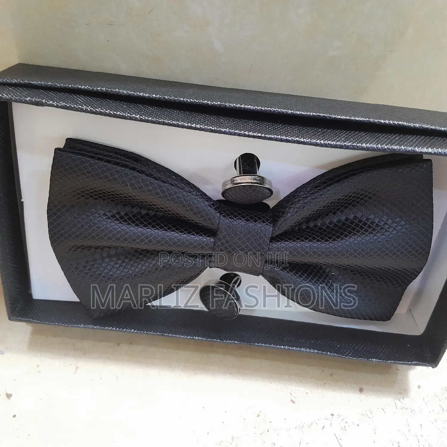 Men's Black Bowtie