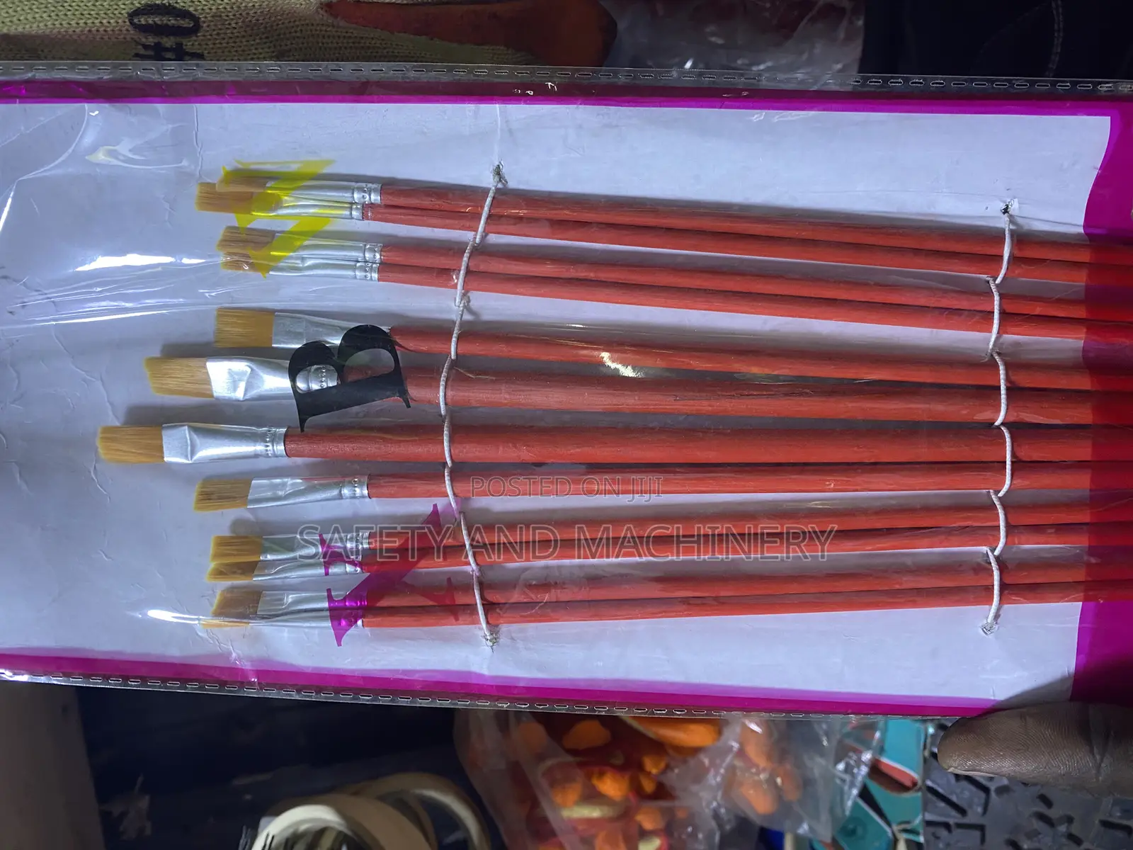Artist Brush