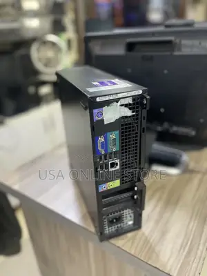 Desktop Computer Dell 4GB Intel Core I5 HDD 500GB
