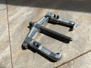 Bearing Puller/ Gear Puller 2-Jaw