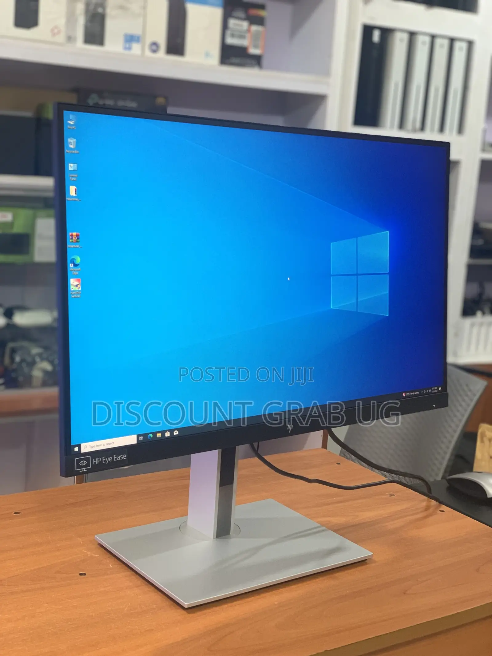 HP 27” Monitor 2560 X 1440 Resolution