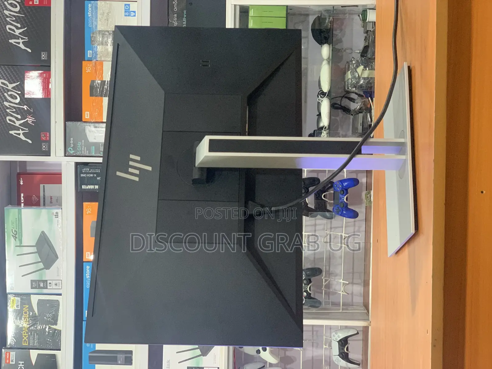 HP 27” Monitor 2560 X 1440 Resolution