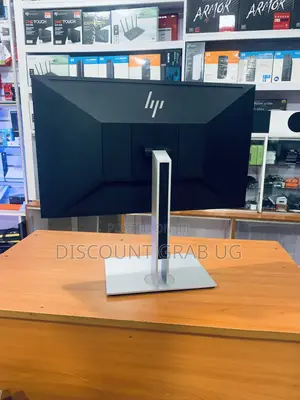 HP 27” Monitor 2560 X 1440 Resolution