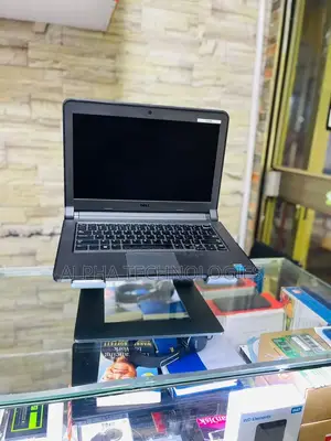 Laptop Dell Latitude 13 3340 4GB Intel Core I3 HDD 500GB