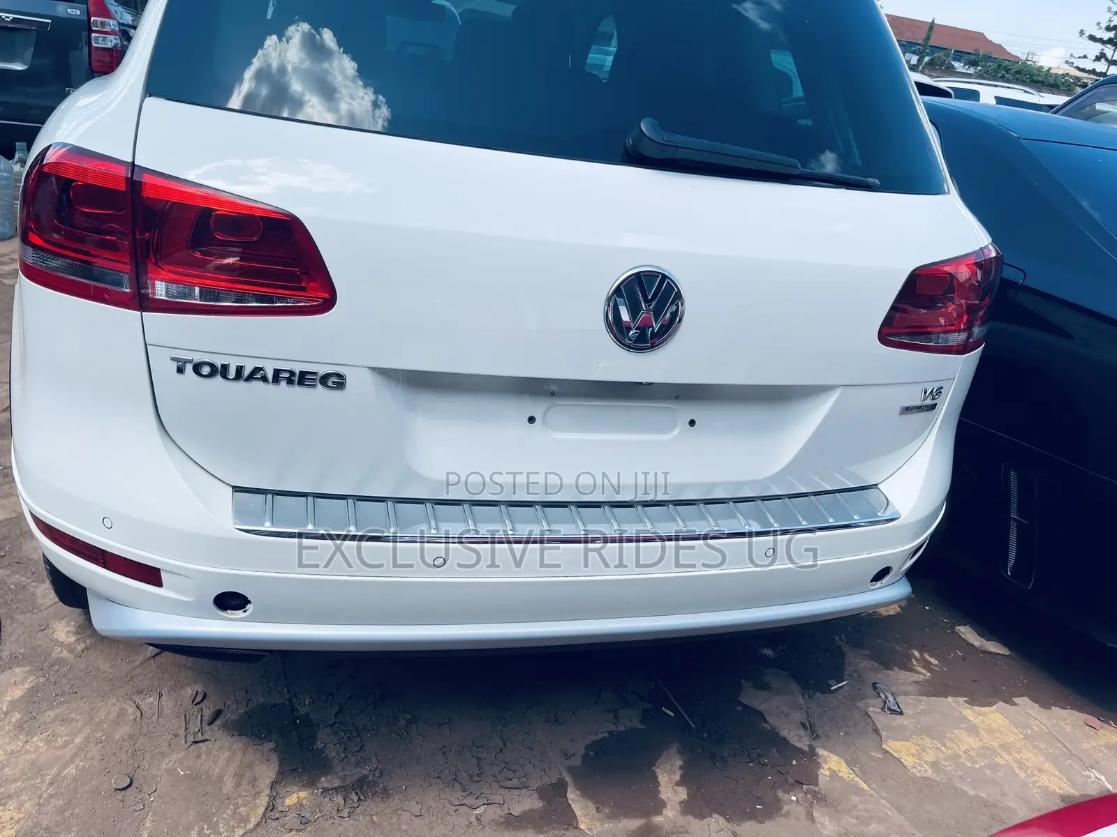 Volkswagen Touareg 2012 White