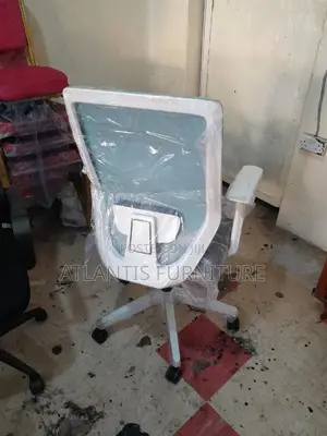 Right Blue and White Office Chair