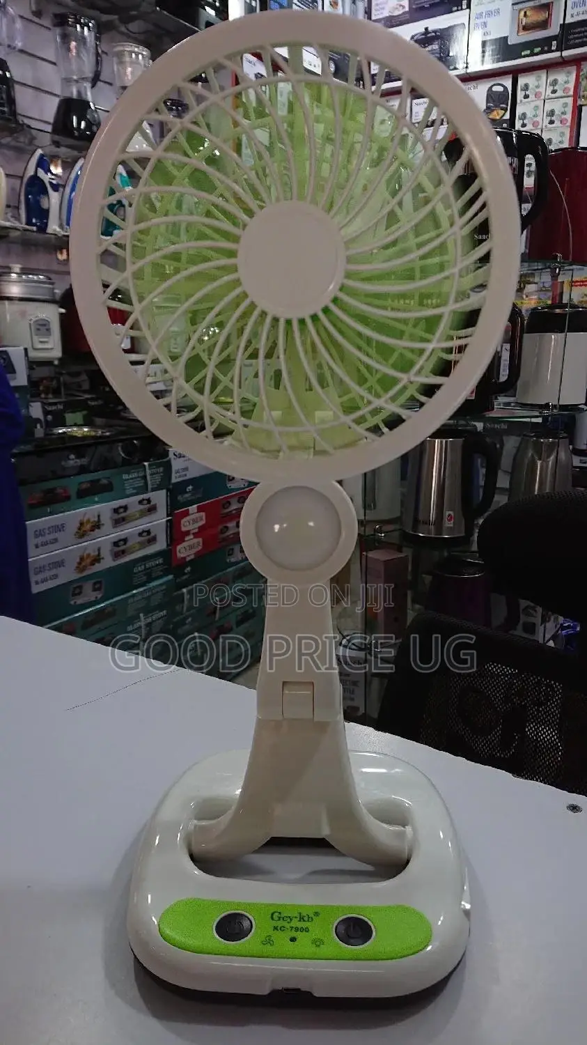 Portable Mini Table Fan.