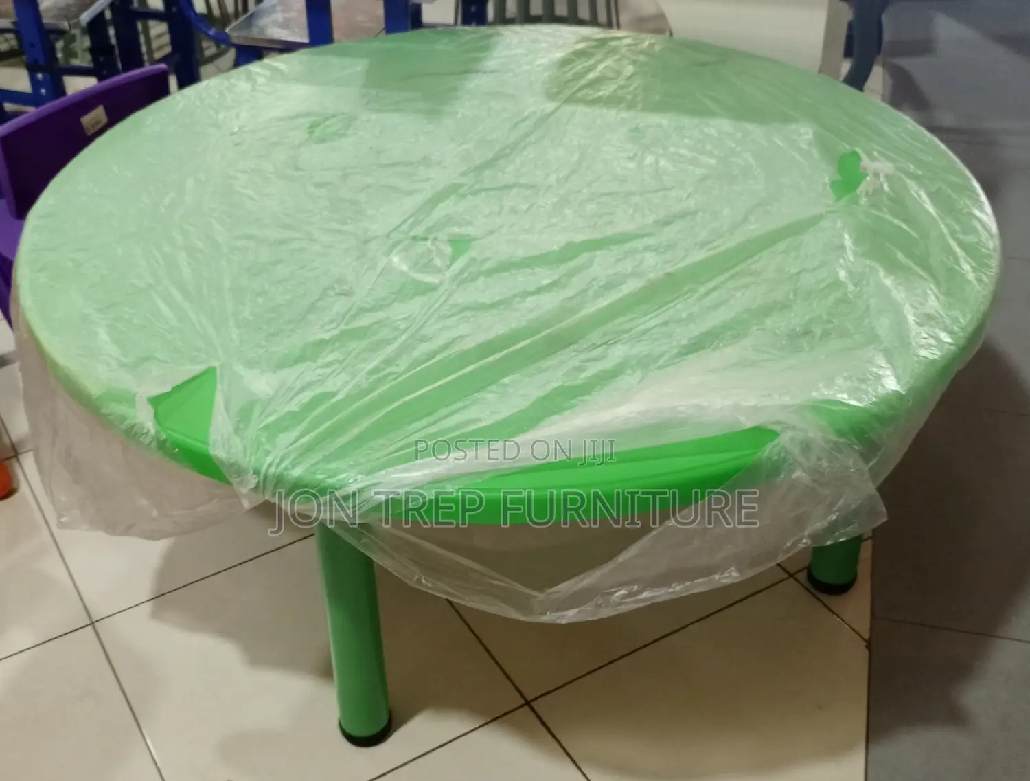 Round Plastic Table