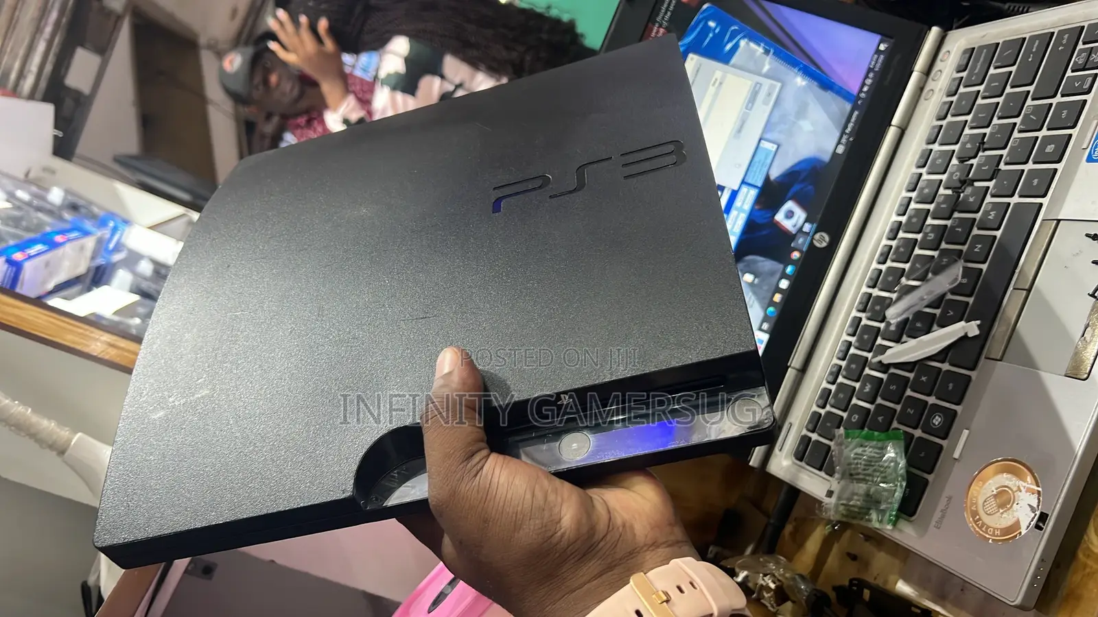 Playstation 3 Slim With 20 Games