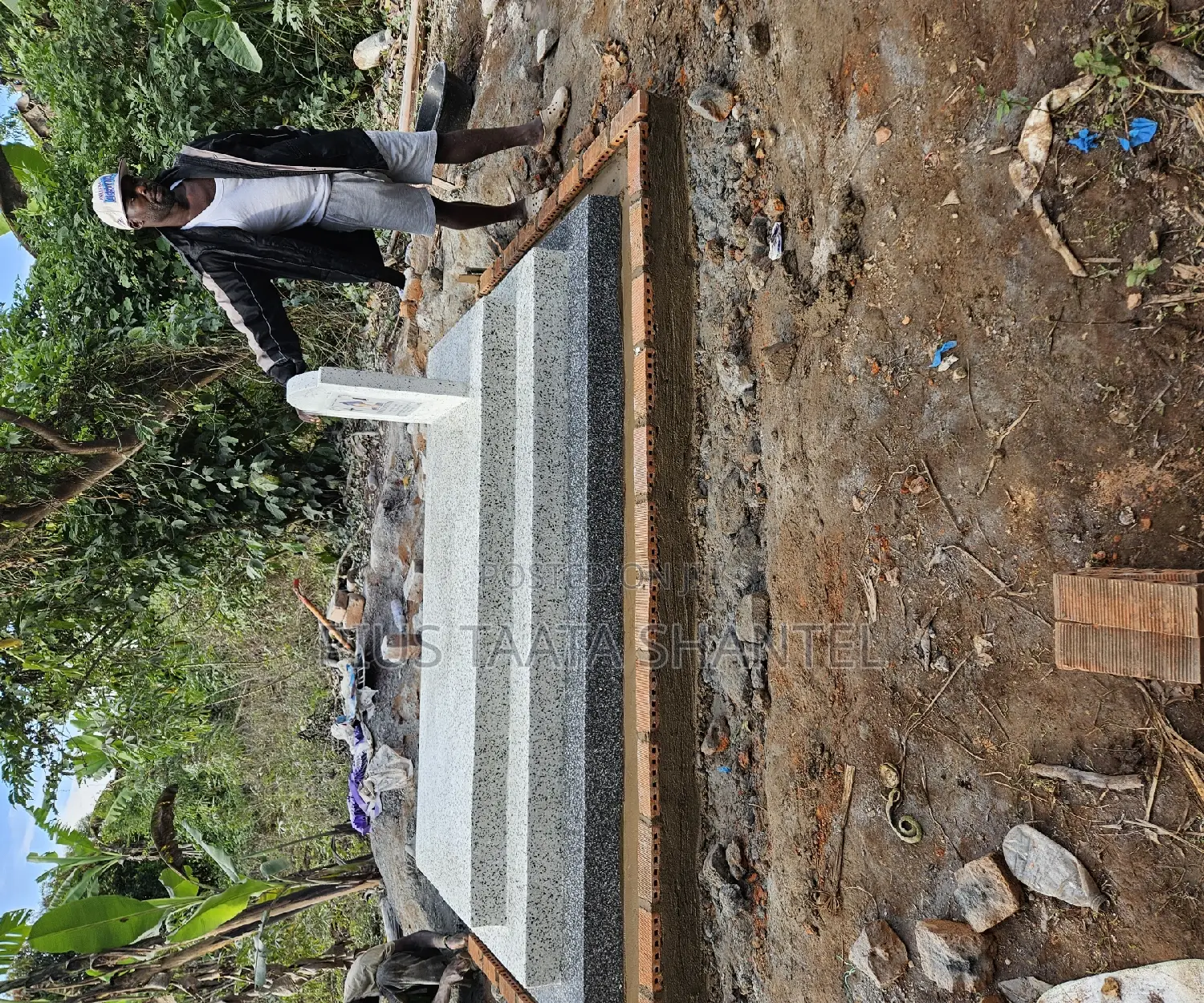 Grave Finishing Contact