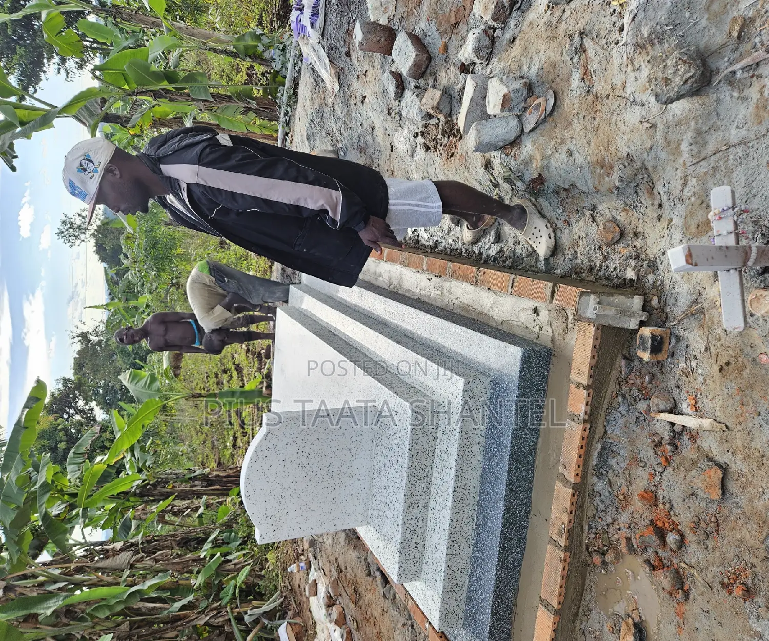 Grave Finishing Contact