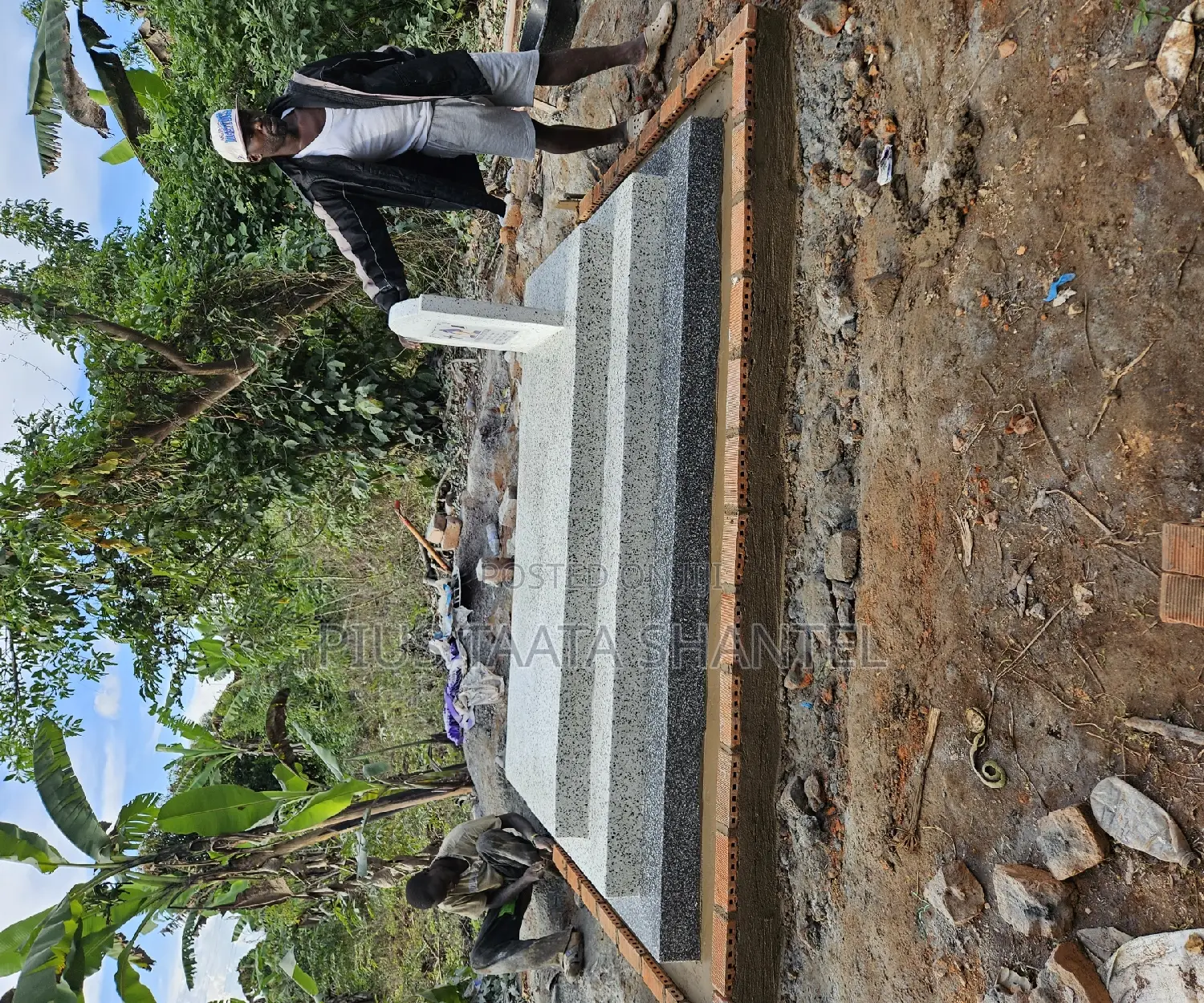 Grave Finishing Contact