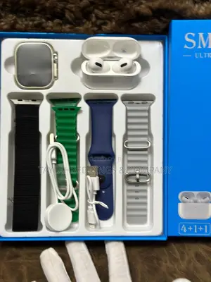 4+1+1ultra Smart Watch (Black )