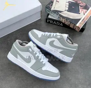 Original Unisex Air Jordan 1 Low Wolf Grey Sneaker