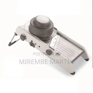 Professional Mandoline Vegetable Slicer Cutter.