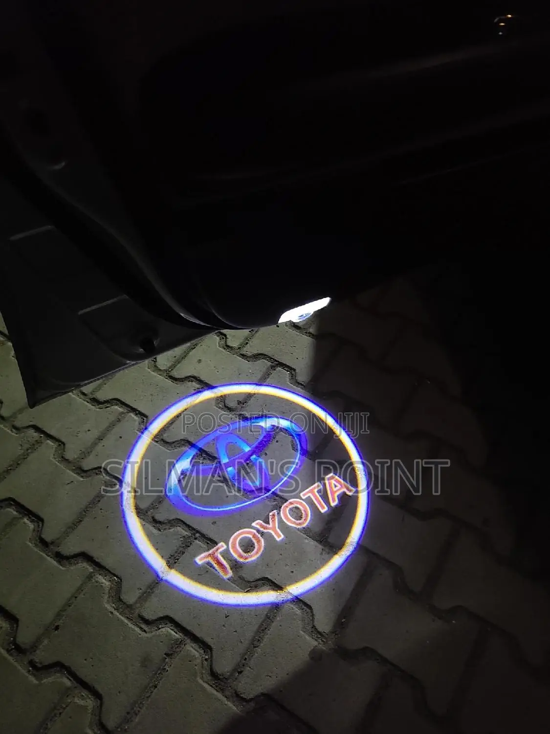 3D Shadow Light for Doors With Toyota Logo