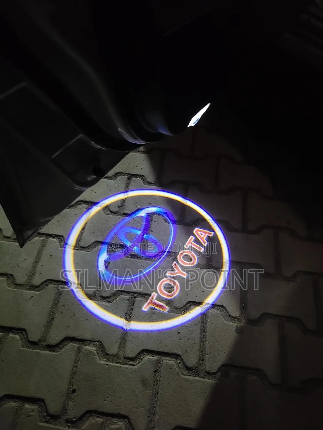 3D Shadow Light for Doors With Toyota Logo