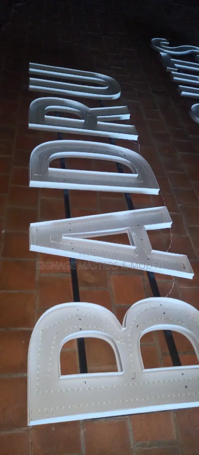 High Sky Scrapper 3 D LED Letters