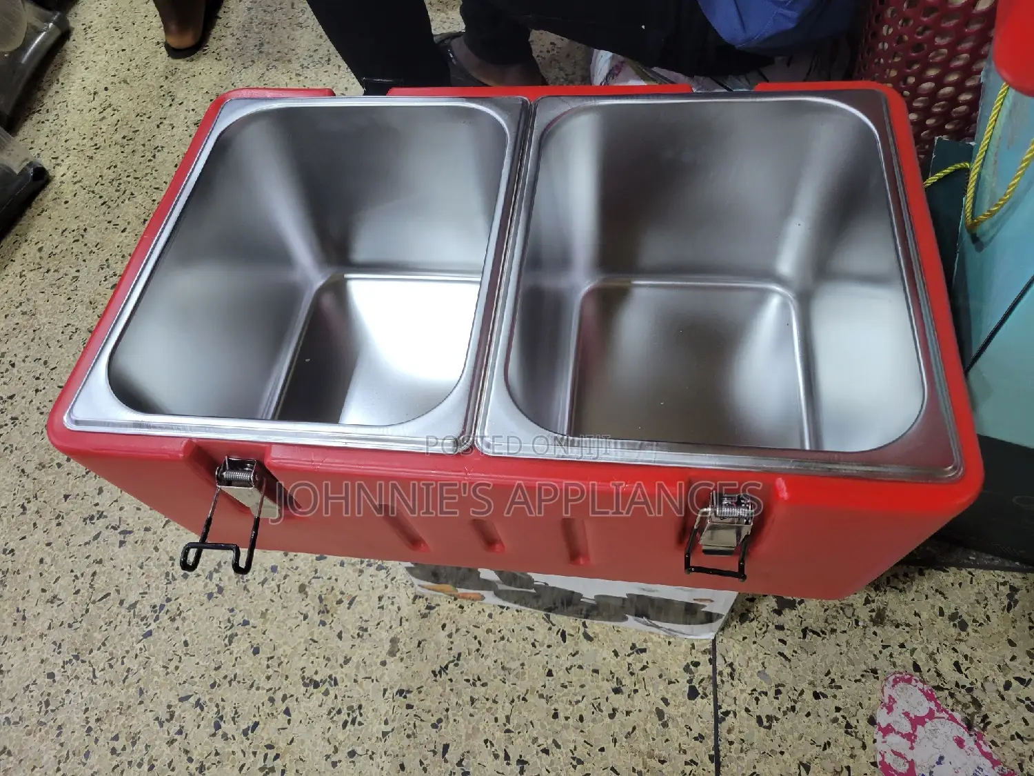 Insulated Food Storage Containers