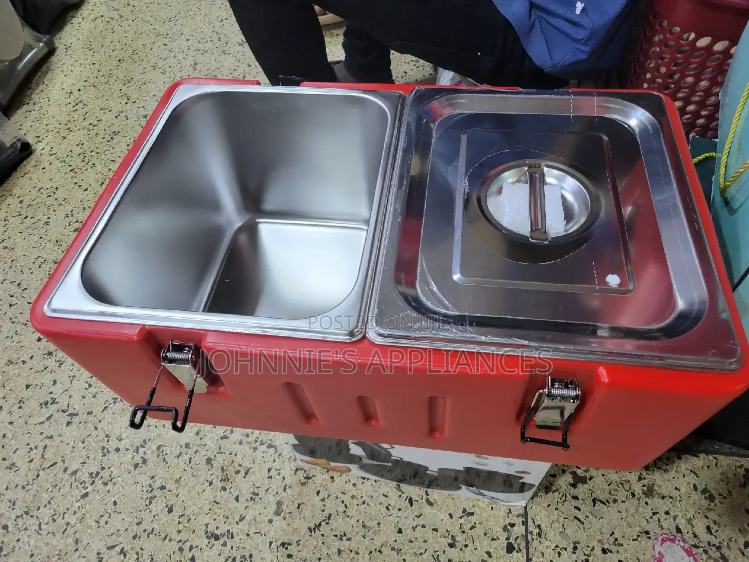 Insulated Food Storage Containers