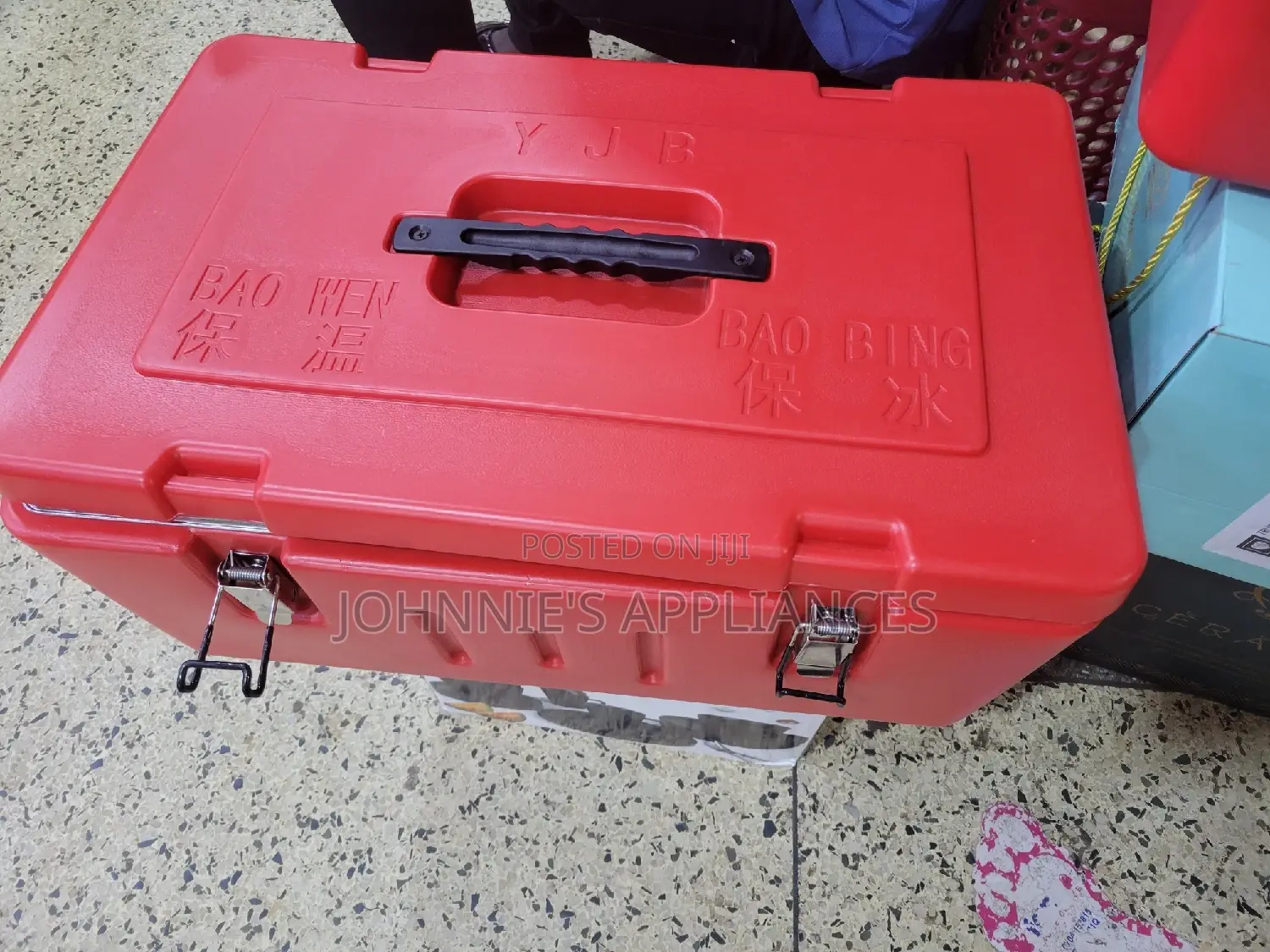 Insulated Food Storage Containers