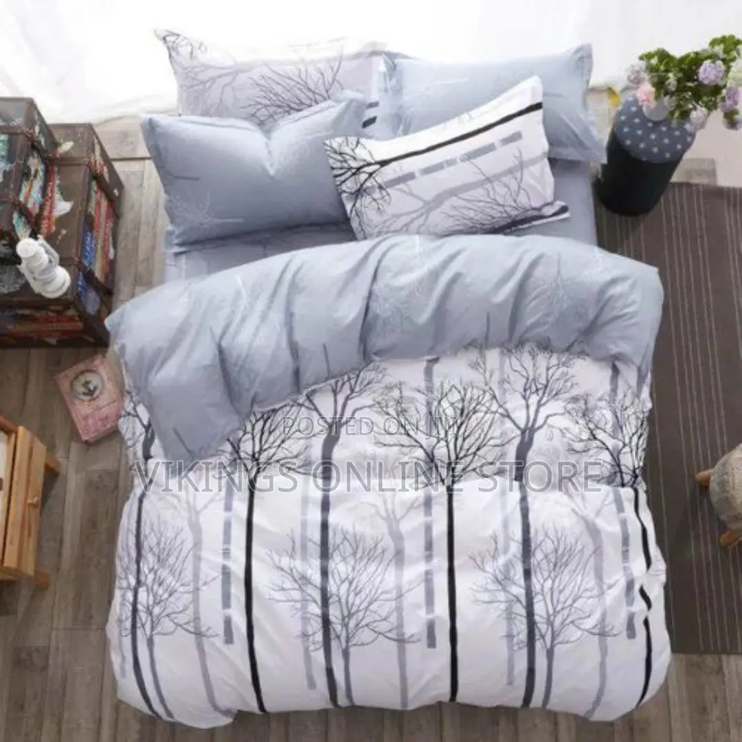 5*6 Duvet With One Bedsheet and Two Pillowcases-White Grey