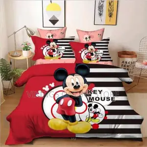 Mickey Mouse Themed Kids Duvet-Multicolor 4*6