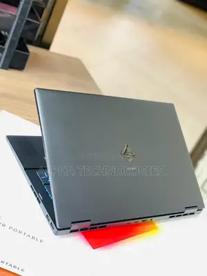 New Laptop HP Omen 17 16GB Intel Core I7 SSD 512GB