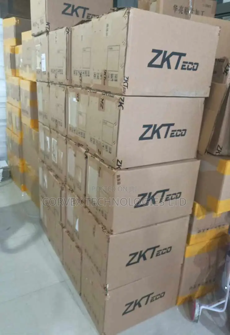 Access Control and Time and Attendance Machine