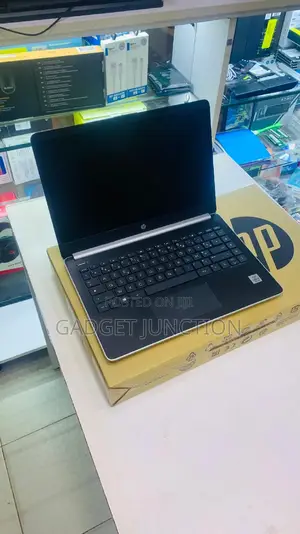 New Laptop HP 14S 8GB Intel Core I3 SSD 512GB