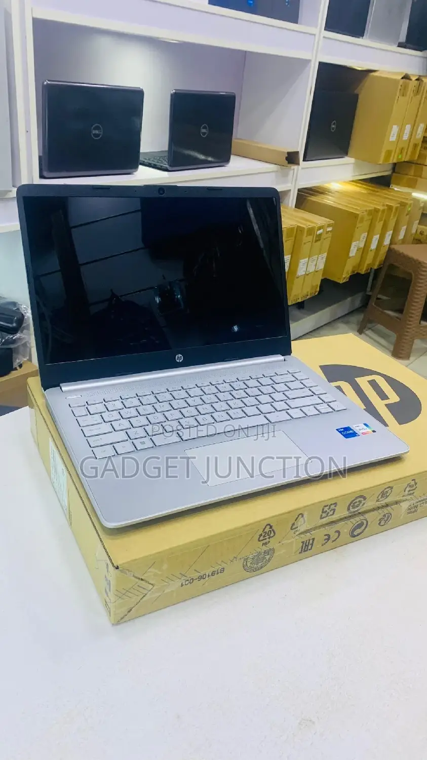 New Laptop HP 14S 8GB Intel Core I5 SSD 512GB