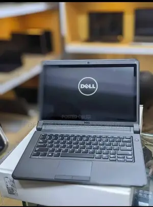 Laptop Dell Latitude E3350 4GB Intel Core I5 HDD+SSD 500GB