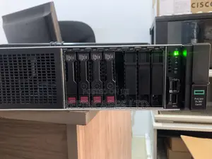 Server HP ProLiant DL380 Gen10 64GB HDD 2T