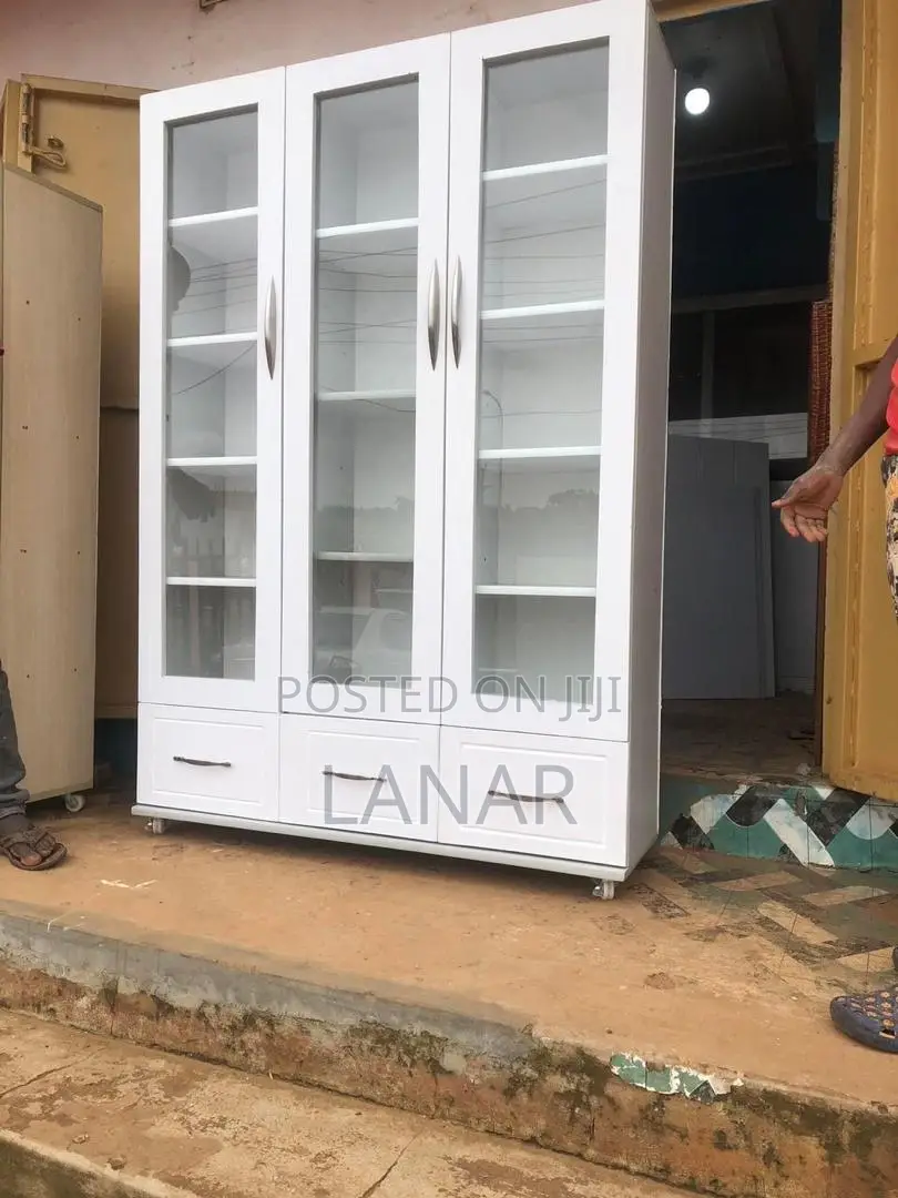 Display Side Board