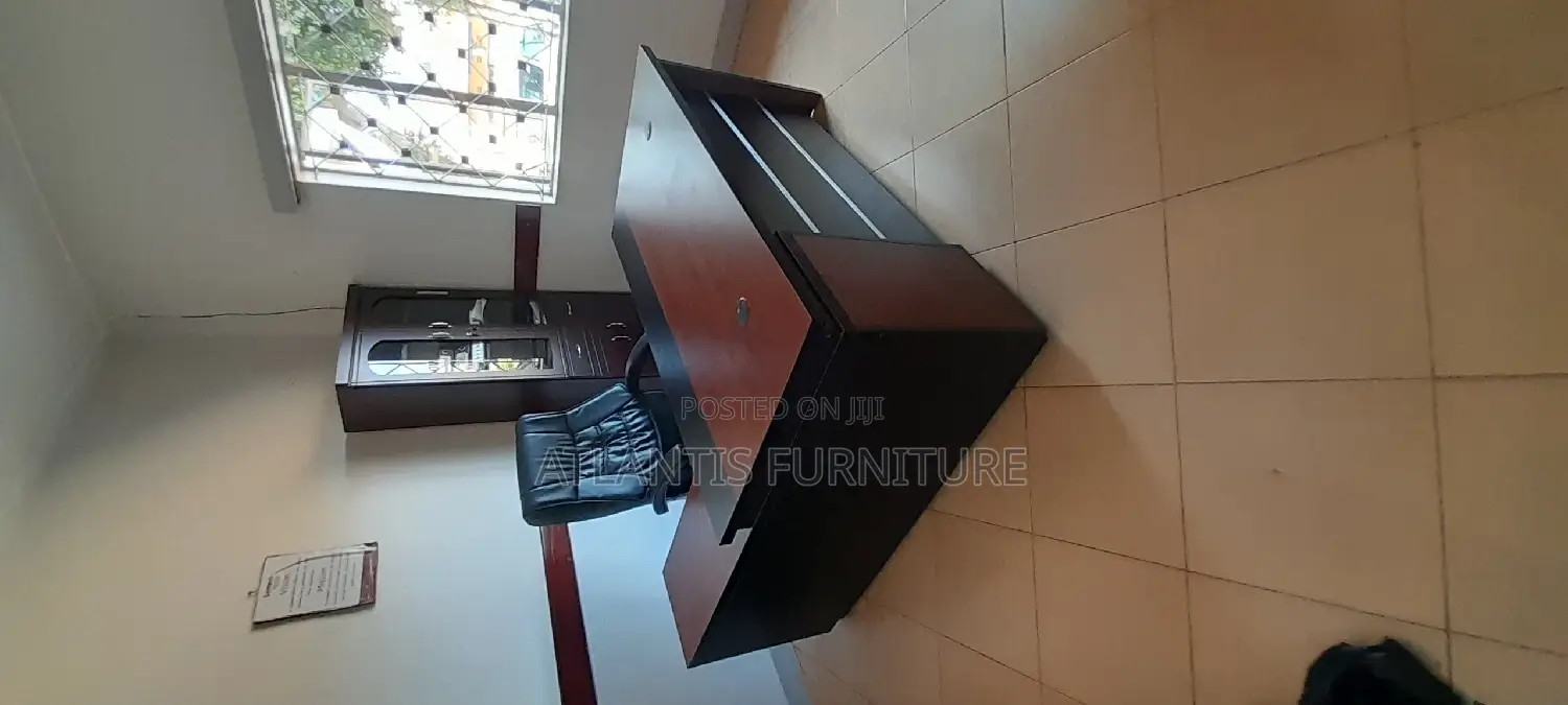 Smartest Office Desk