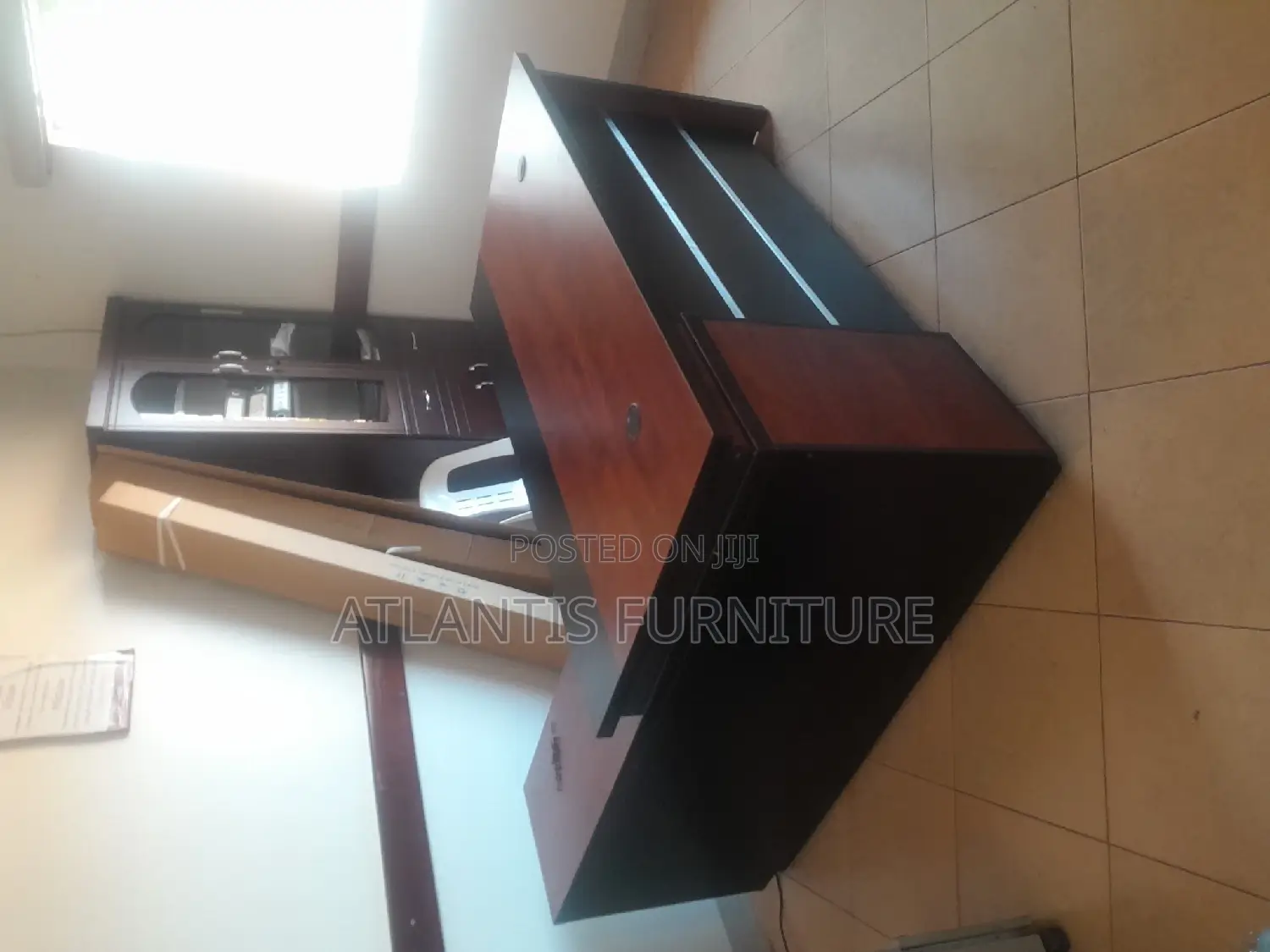 Validity Office Desk