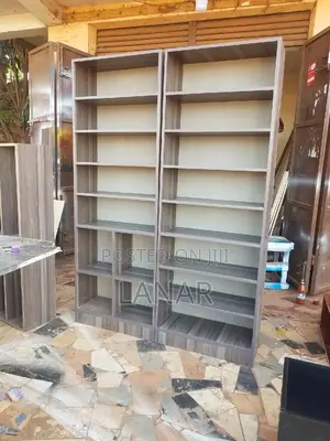 Open Space Shoerack