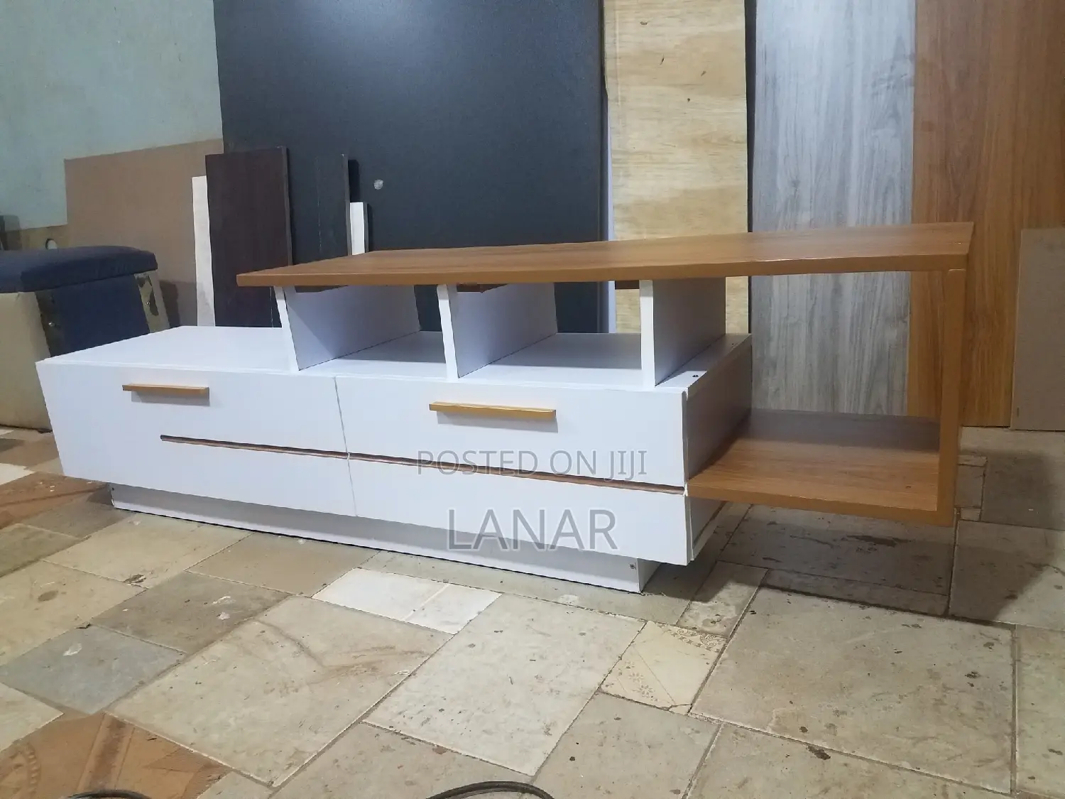 Morden Tv Stand