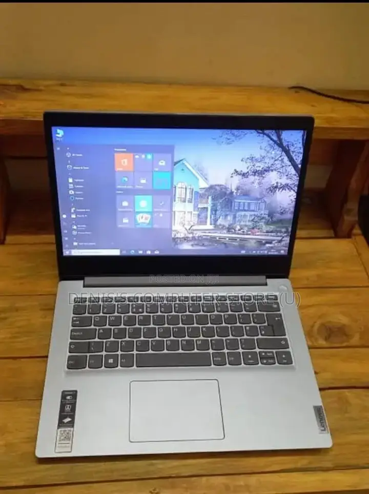 Laptop Lenovo Ideapad 3 4GB Intel Core I5 HDD+SSD 500GB